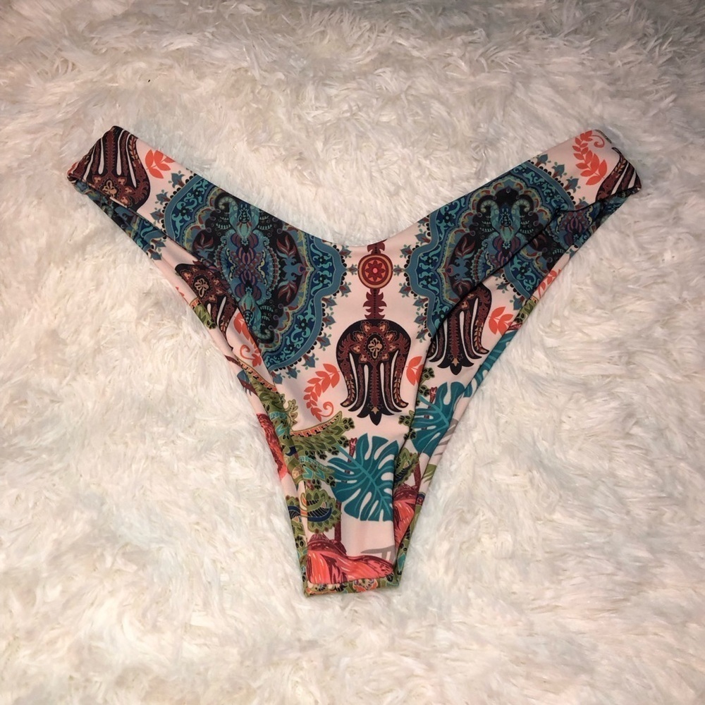 Green and Blue Tropical Bikini Bottom Size Medium Boho Sexy - Picture 6 of 9